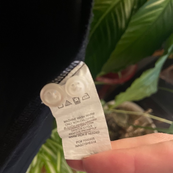 Haggar Black button down shirt - Picture 3 of 4